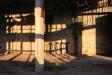 —◄o63►— Entrepôts, ombres, lumières, piliers...